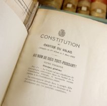 04.03.2007. SION Archives Cantonales. DOCUMENT ORIGINAL DE LA CONSTITUTION VALAISANNE DE 1907 mis à disposition par le Service des  Archives Cantonales. (NOUVELLISTE/Christian HOFMANN).